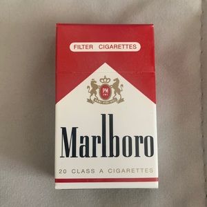Vintage 1996 Mini MARLBORO Red's Match Box set